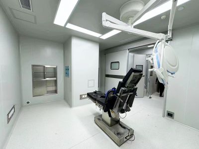 غرفة عمليات جراحية متكاملة في كمبوديا